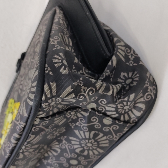 Petunia Pickle Bottom Diaper Bag Handbag - Picture 8 of 14